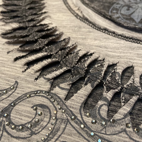 NWT AFFLICTION Size L Gray Short Sleeve Shirt Cut Out Neckline MSRP $54 - Picture 11 of 15